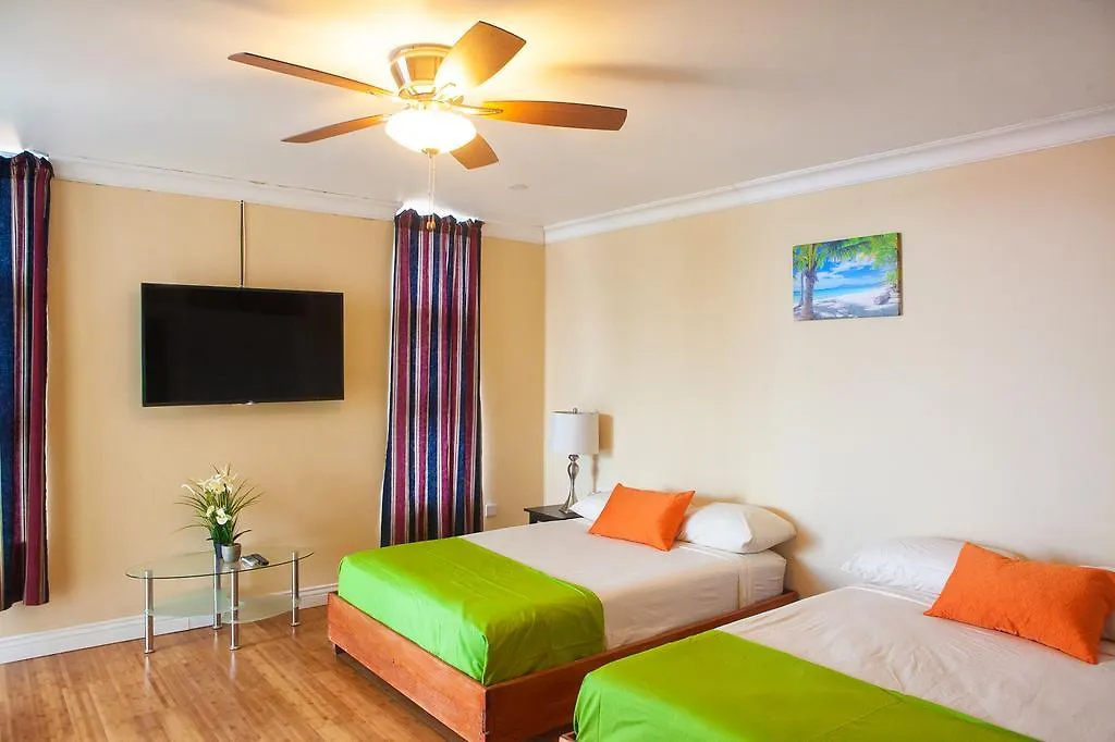 Montego Bay Club Apartments Ямайка