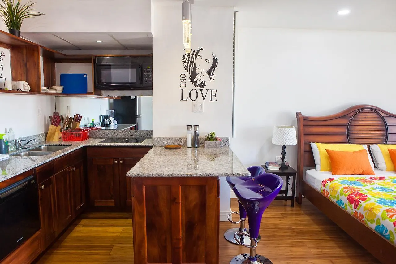 Montego Bay Club Apartments 0*, مونتيغو باي جامايكا