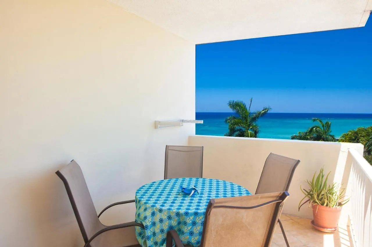 Montego Bay Club Apartments جامايكا