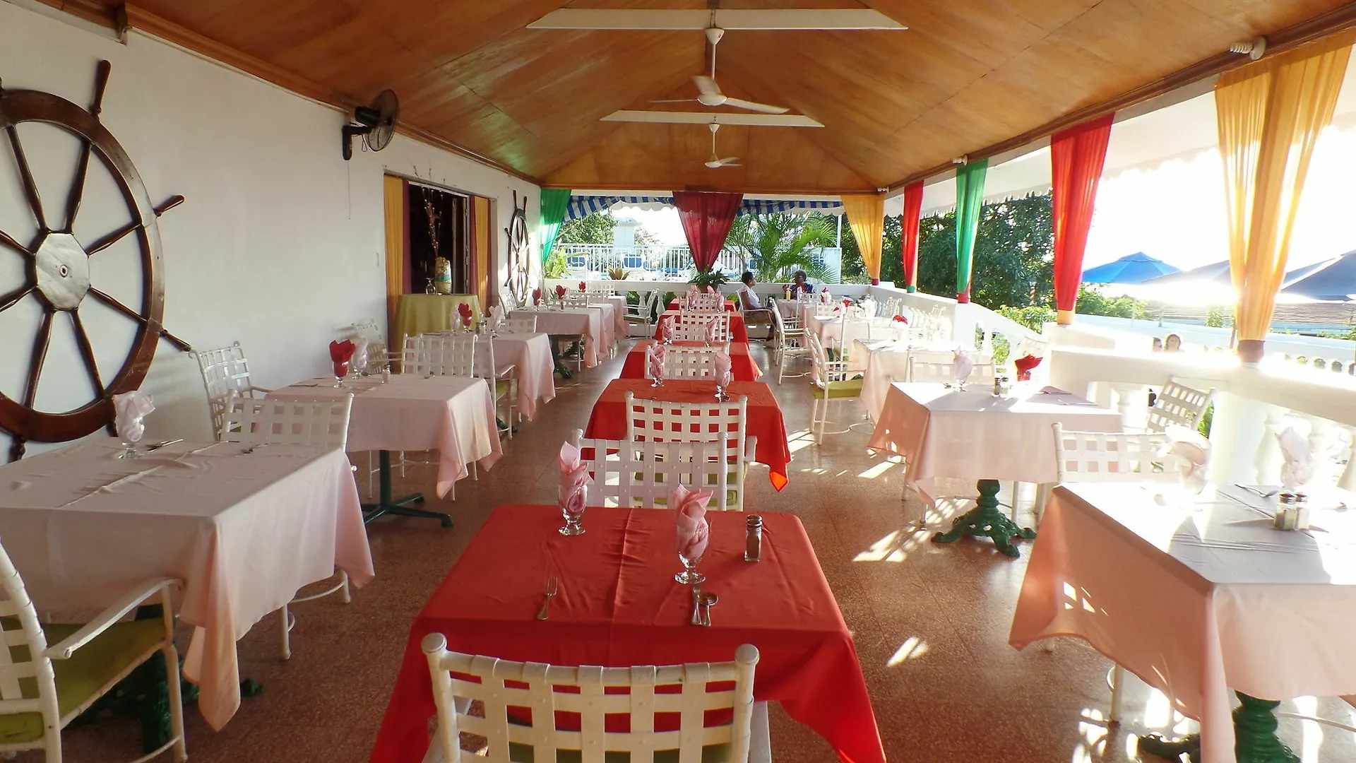 Montego Bay Club Apartments Ямайка